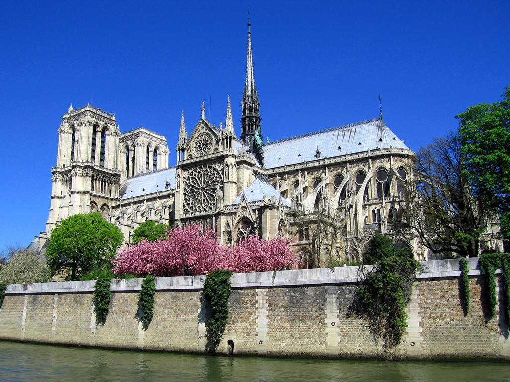 Apartment Notre Dame Bright Paris Oda fotoğraf