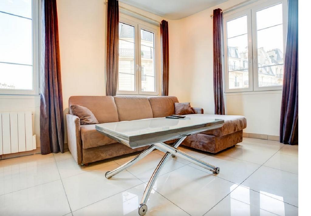 Apartment Notre Dame Bright Paris Oda fotoğraf
